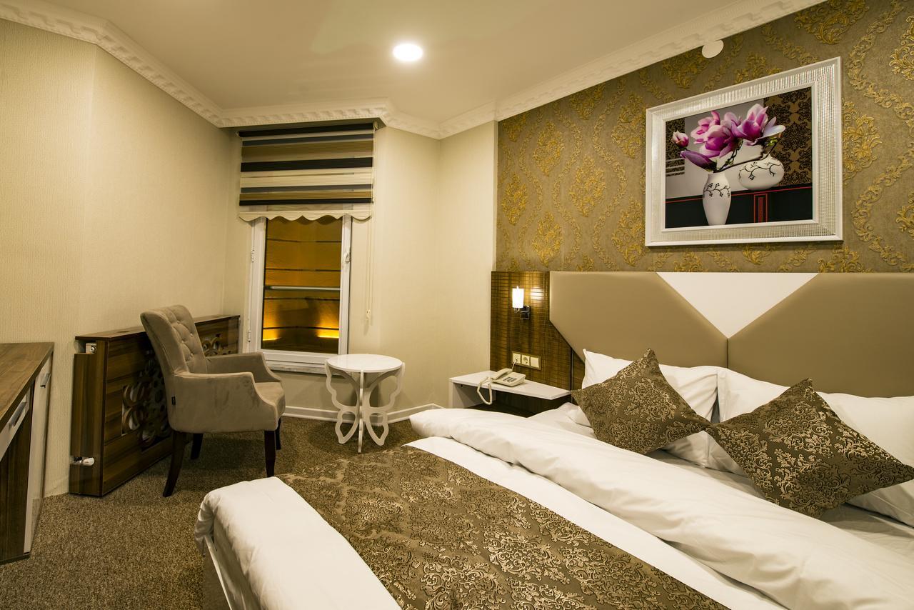 Kars-I Si̇Ri̇N Otel Екстериор снимка