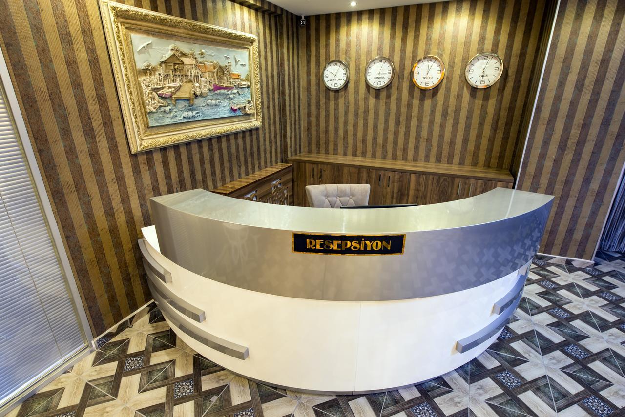 Kars-I Si̇Ri̇N Otel Екстериор снимка
