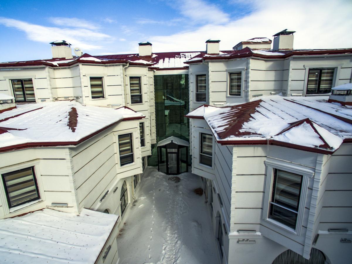 Kars-I Si̇Ri̇N Otel Екстериор снимка